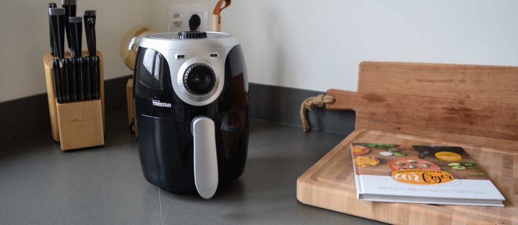 Airfryer-plaatsen-op-aanrecht-of-niet