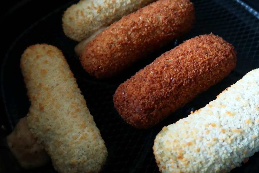 kroketten-in-de-airfryer-mand