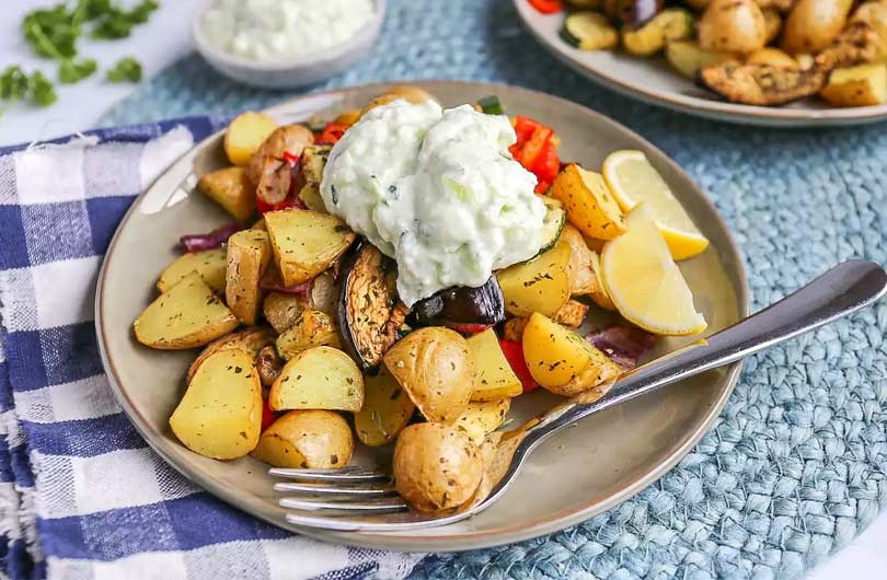 eenpansgerecht-griekse-schotel-uit-de-philips-airfryer