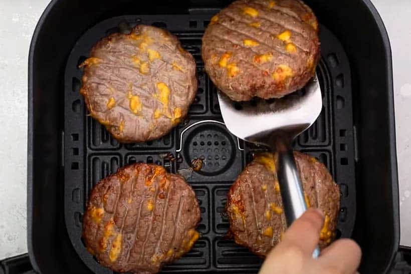 cheeseburgers-in-airfryer