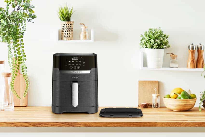 Tefal-Easy-Fry-&-Grill-Precision-EY5058-in-de-keuken
