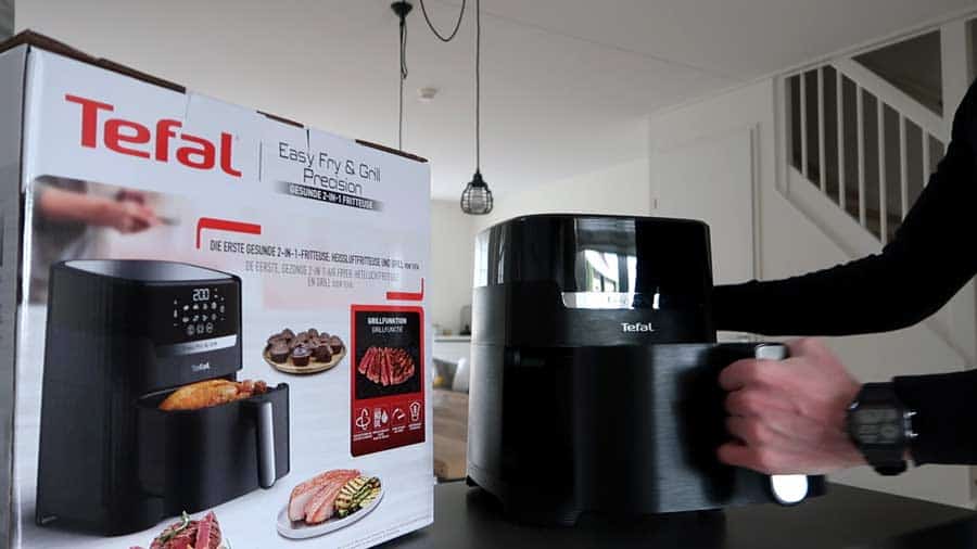 Tefal-EY5058-airfryer-openen